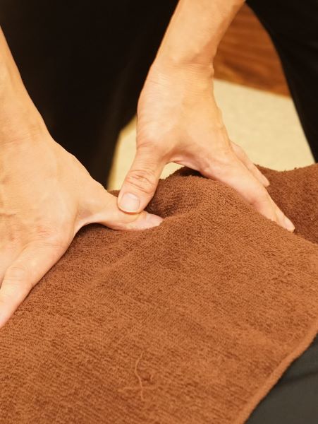 筋肉に沿っての的確なマッサージで施術中はとても気持ち良い
